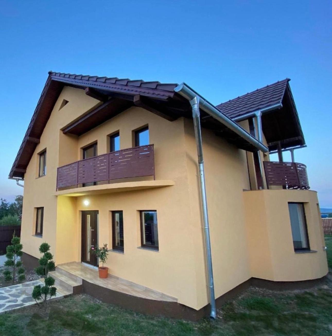 Casa Casy Villa Oradea Ngoại thất bức ảnh